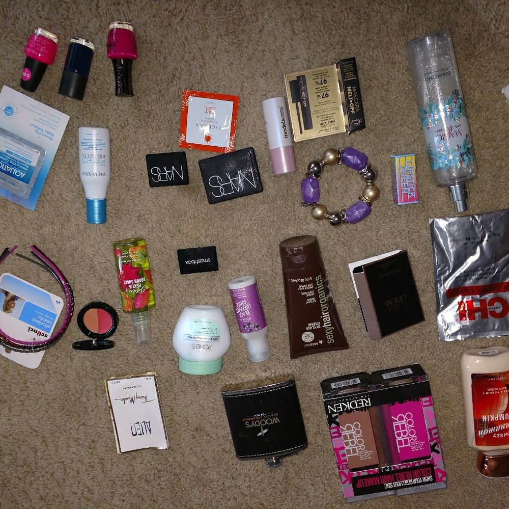 Makeup lot